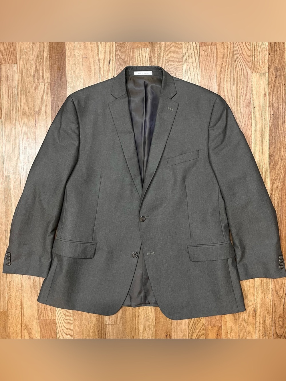 46R Michael Kors gray blazer. Desk to drinks fashion. Quiet luxury office attire